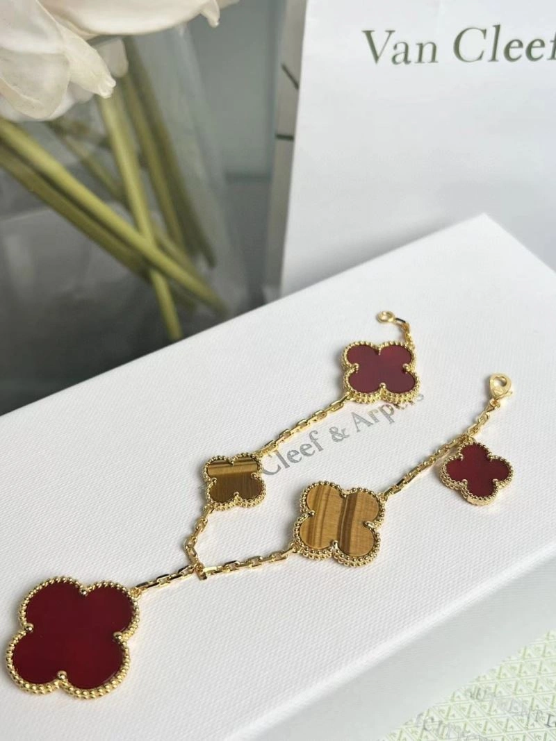 Vca Bracelets Sophisticated 255281