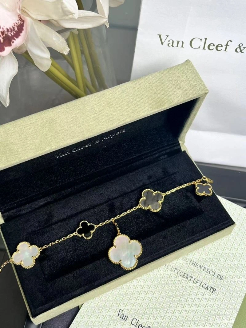 Vca Bracelets OnTrend 255302