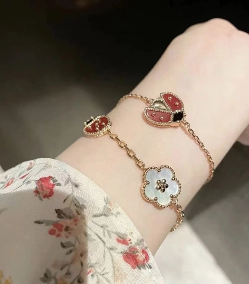 Vca Bracelets FashionForward 255303