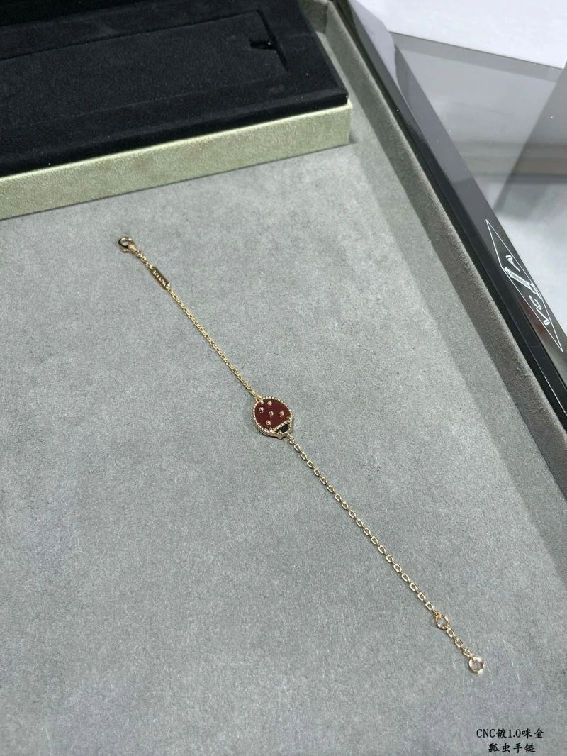 Youthful Vca Bracelets 255301