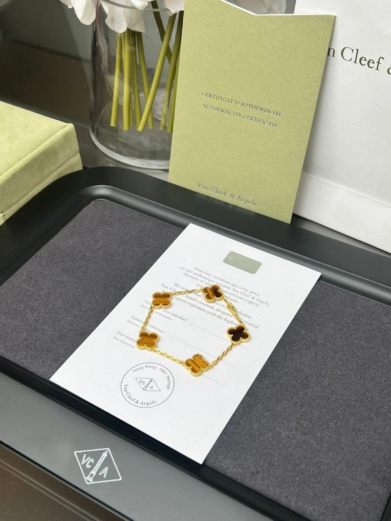 Vca Bracelets Packable 255082