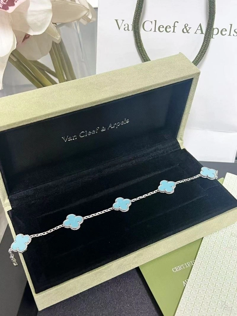 Vca Bracelets TimelessDesign 255080