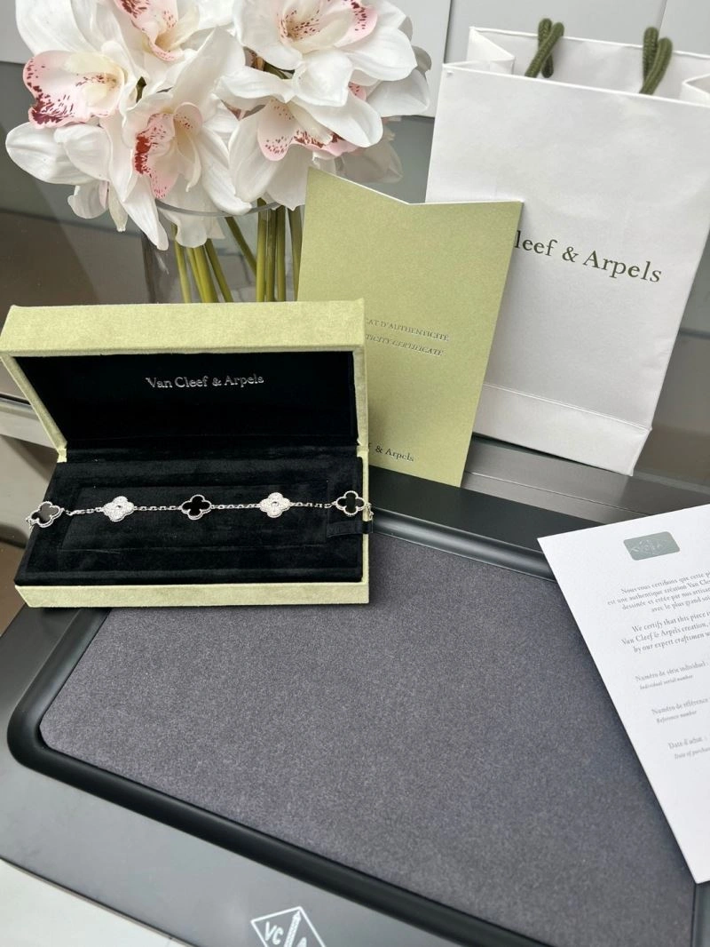 Durable Vca Bracelets 255086