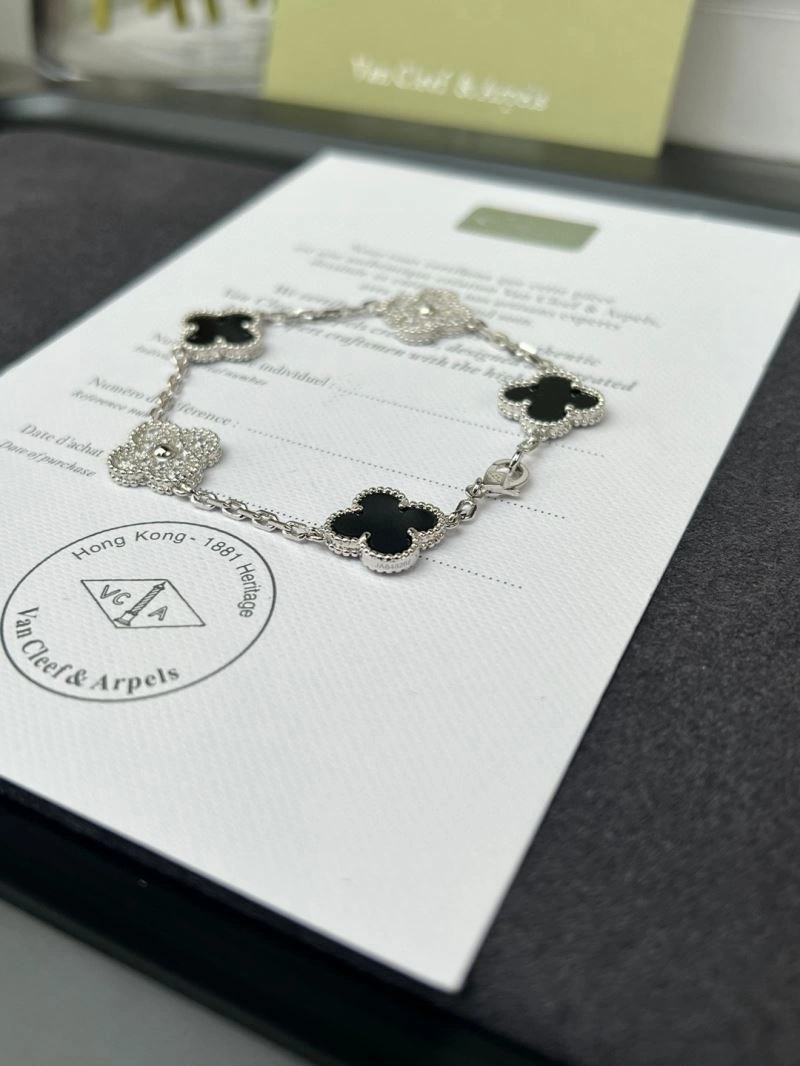 Durable Vca Bracelets 255086