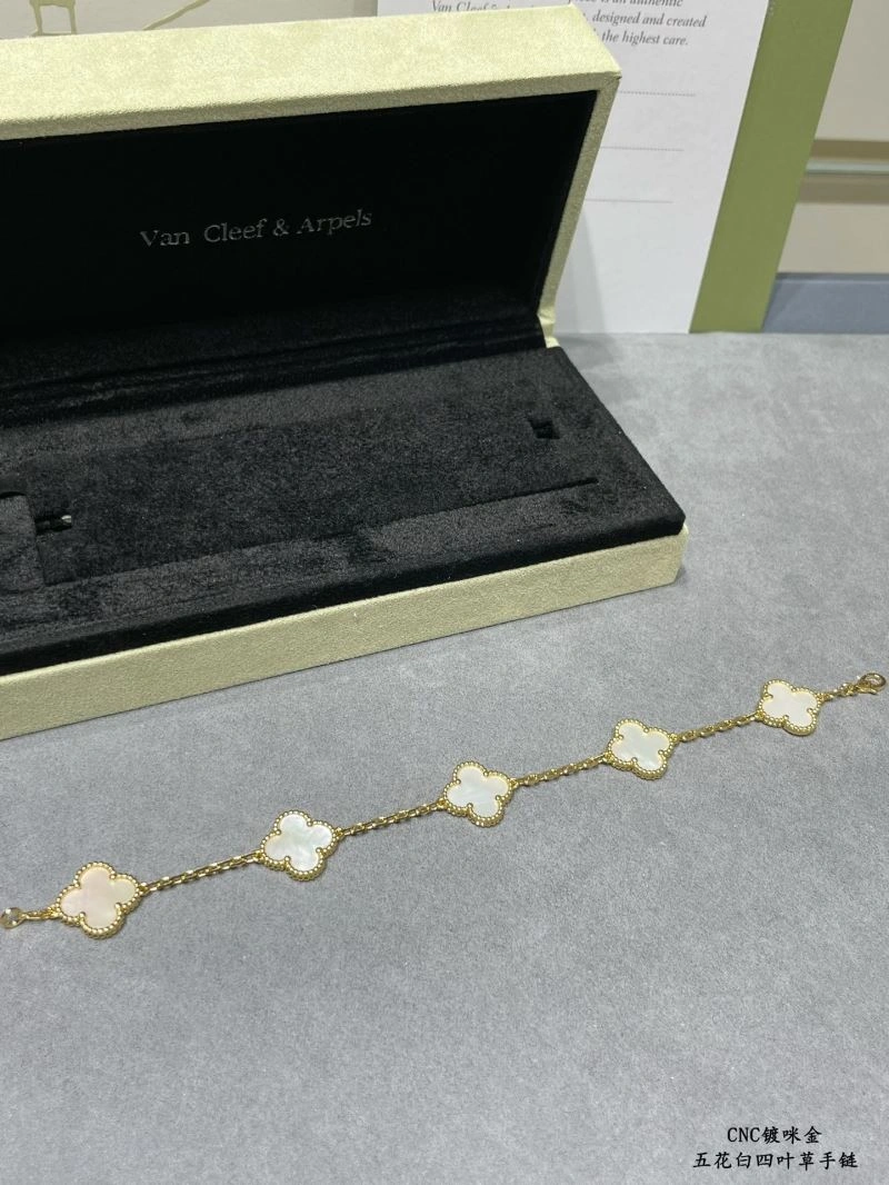 Vca Bracelets Contemporary 255064