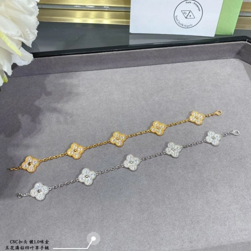 Vca Bracelets WaterResistant 255055