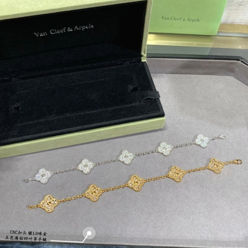 Vca Bracelets WaterResistant 255055