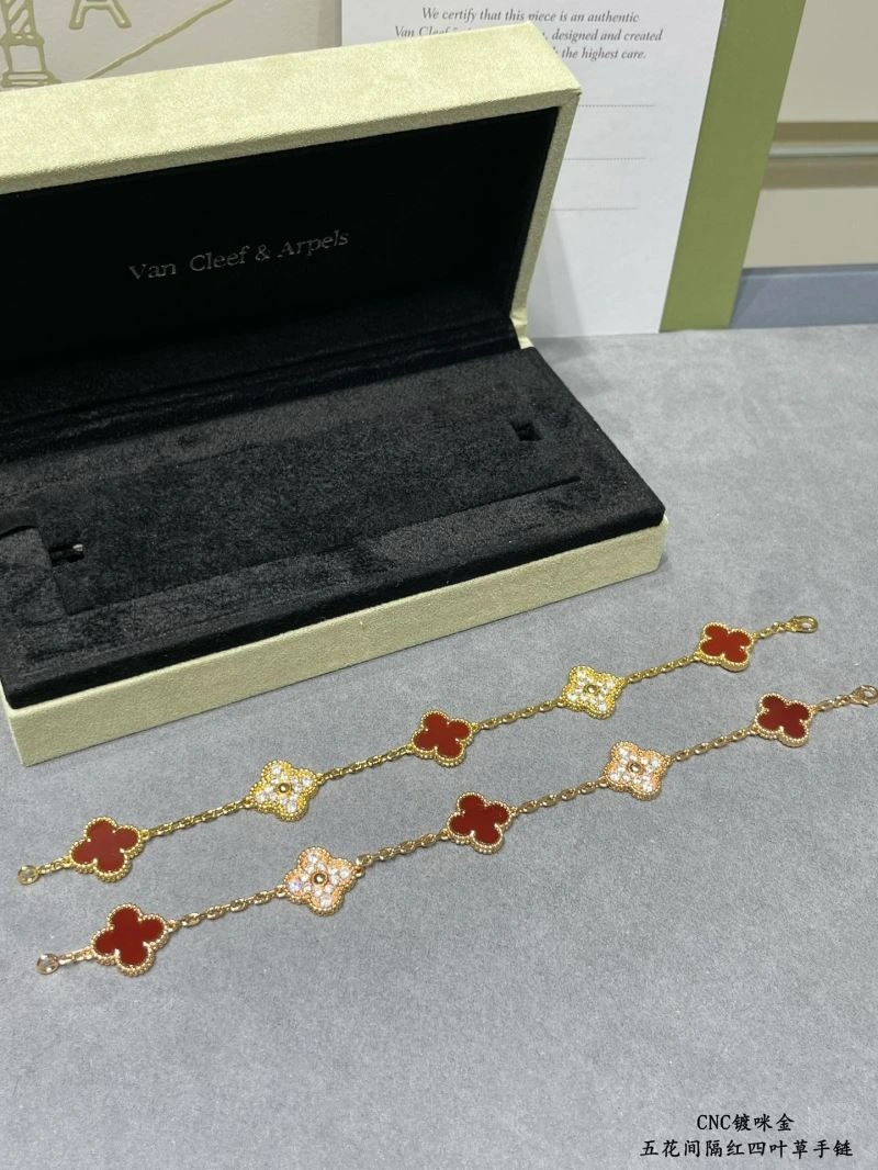 Modern Vca Bracelets 255046