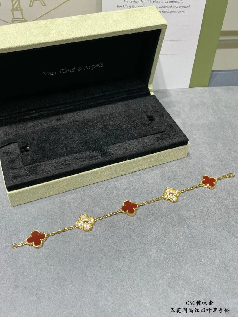 Modern Vca Bracelets 255046