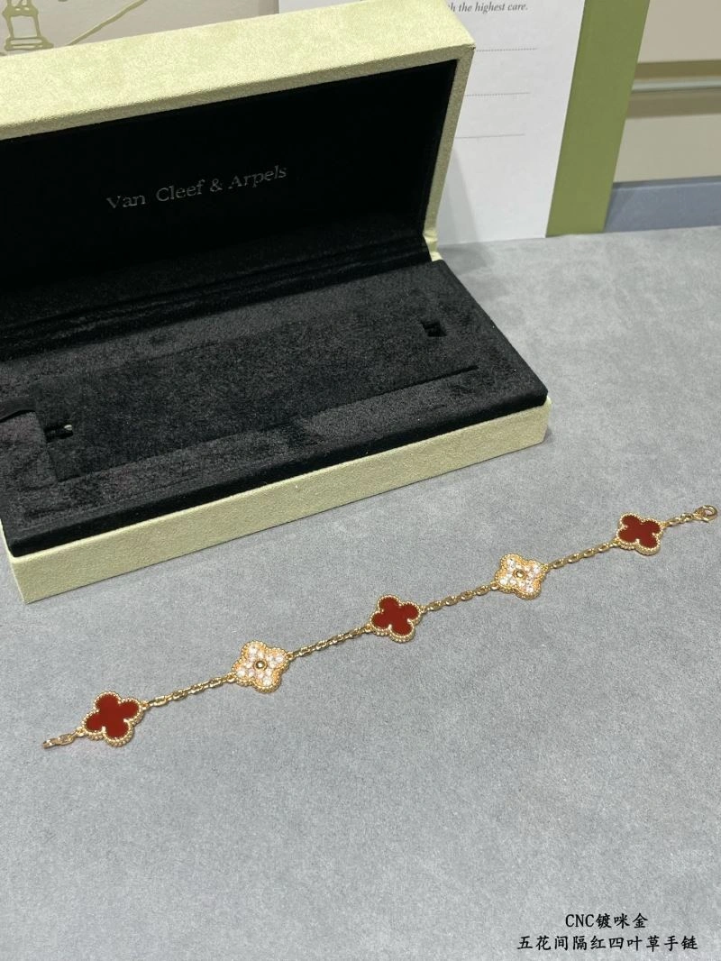 Modern Vca Bracelets 255046