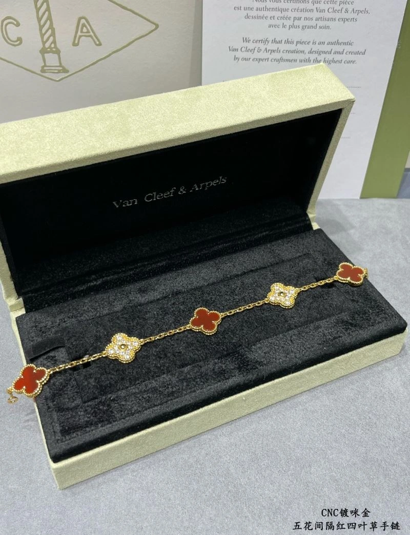 Modern Vca Bracelets 255046
