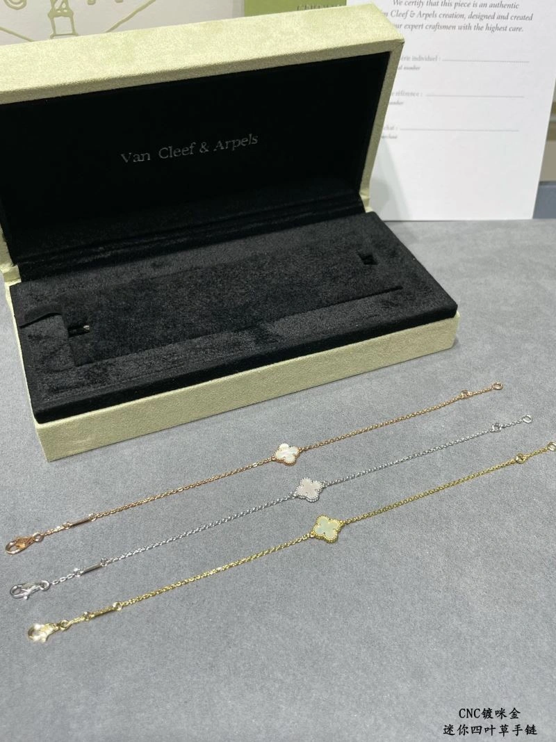 Attractive Vca Bracelets 255053