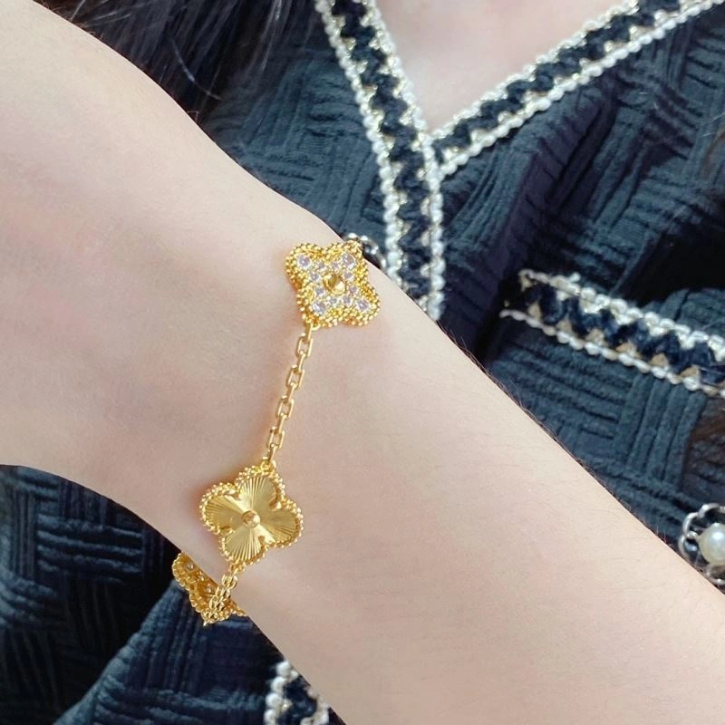 Vca Bracelets Premium 255043