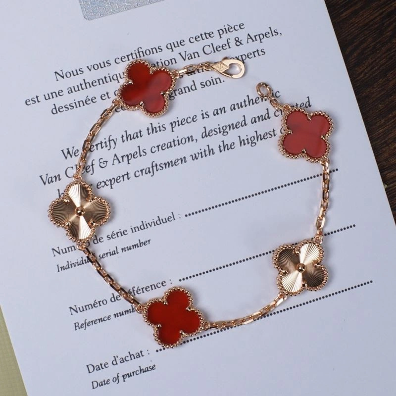 Vca Bracelets DailyWear 255028