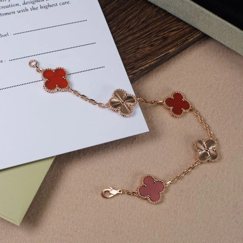 Vca Bracelets DailyWear 255028