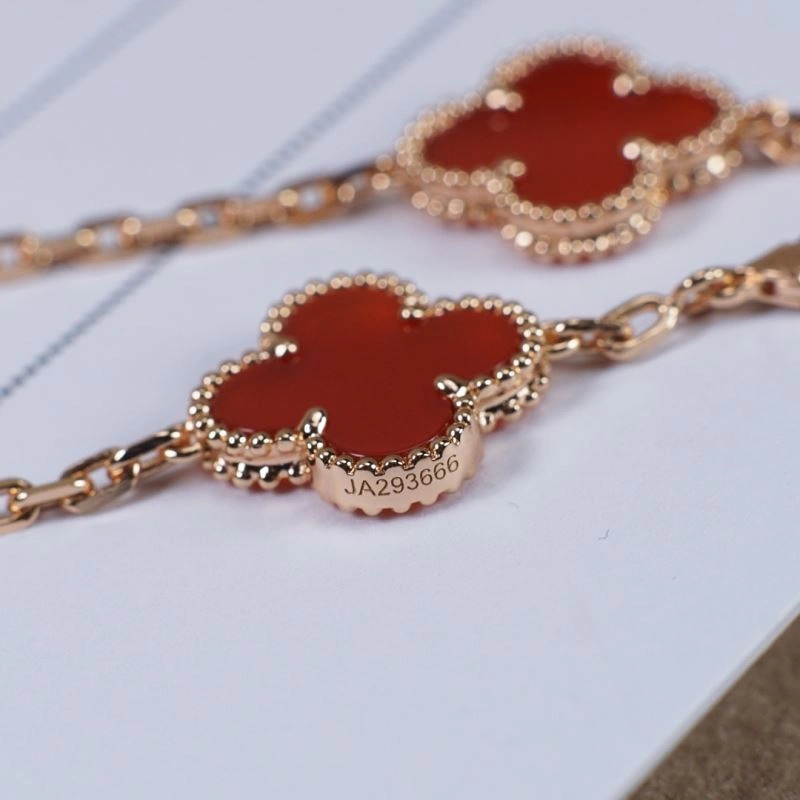 Vca Bracelets DailyWear 255028