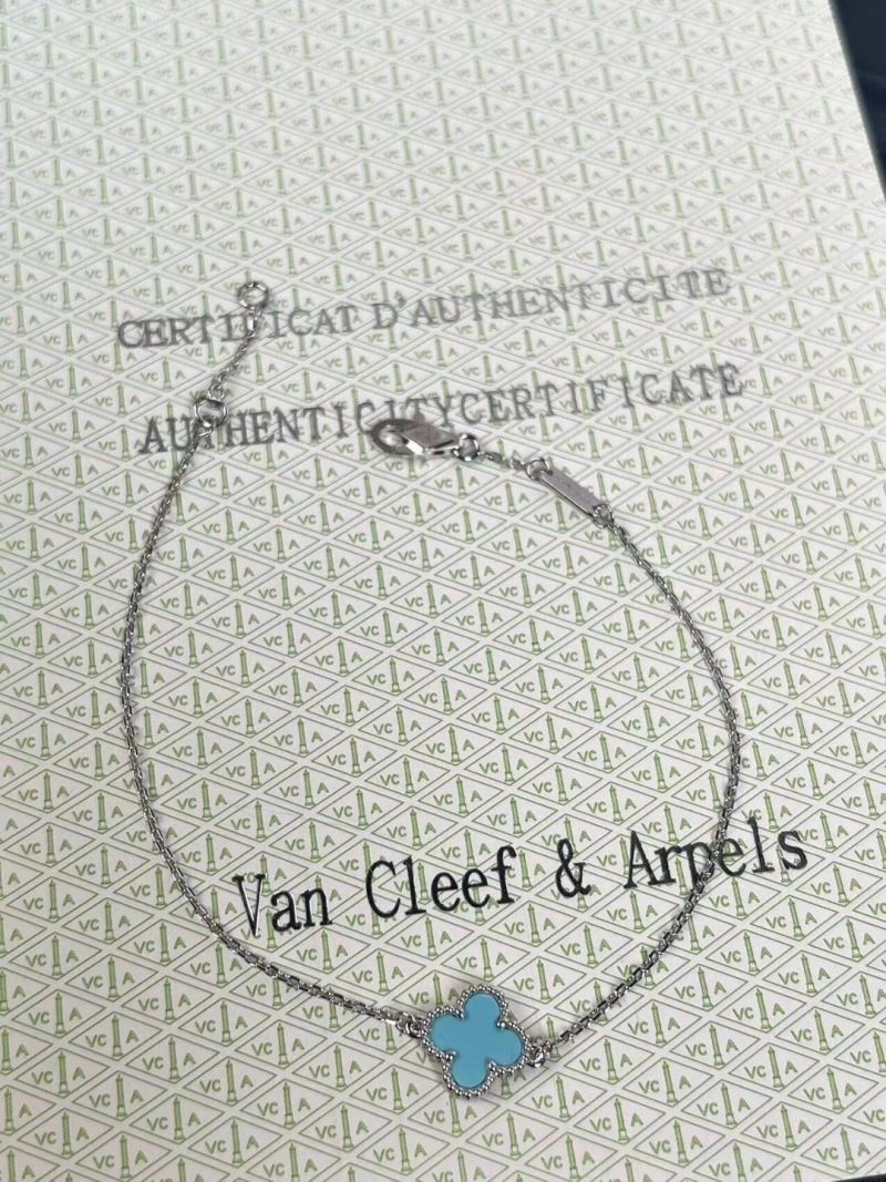 Vca Bracelets NewStyle 255035