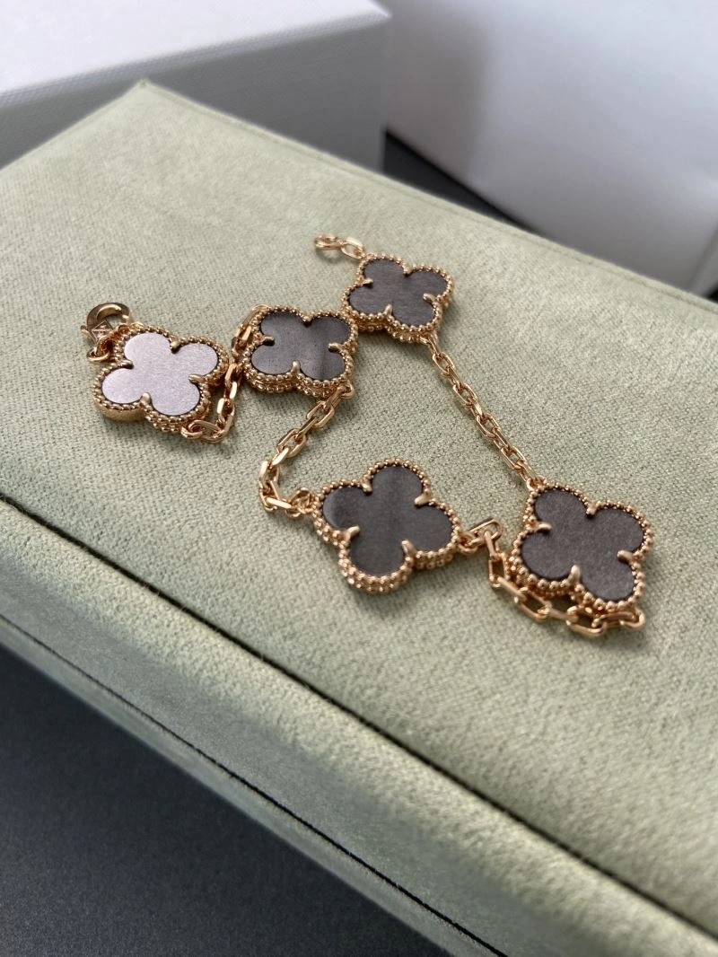 Vca Bracelets DailyWear 255032