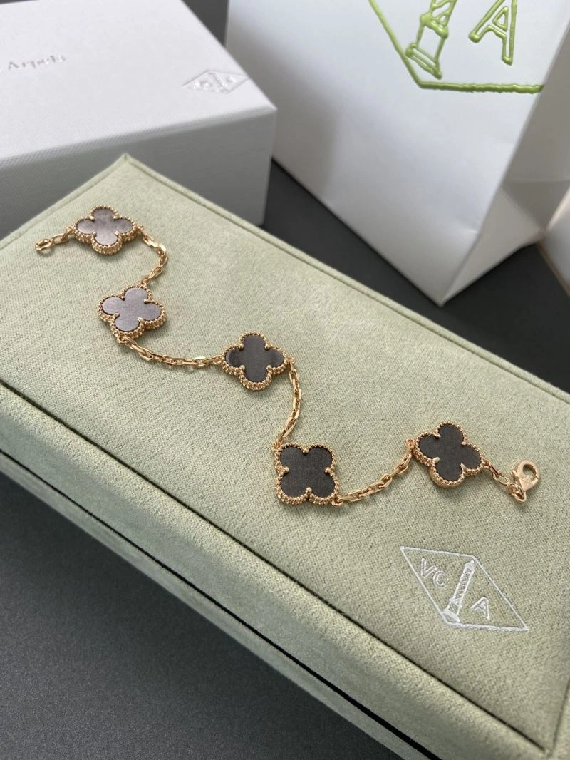 Vca Bracelets DailyWear 255032