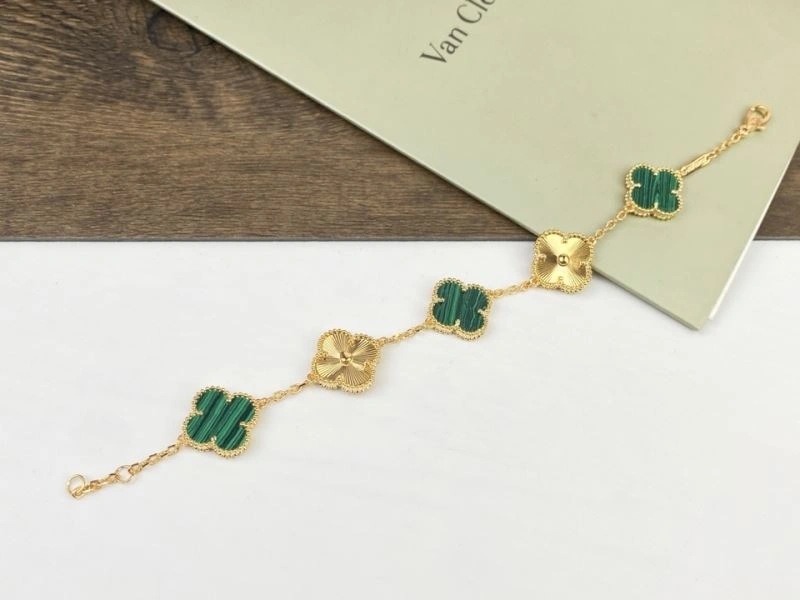 Vca Bracelets ComfortFit 254000