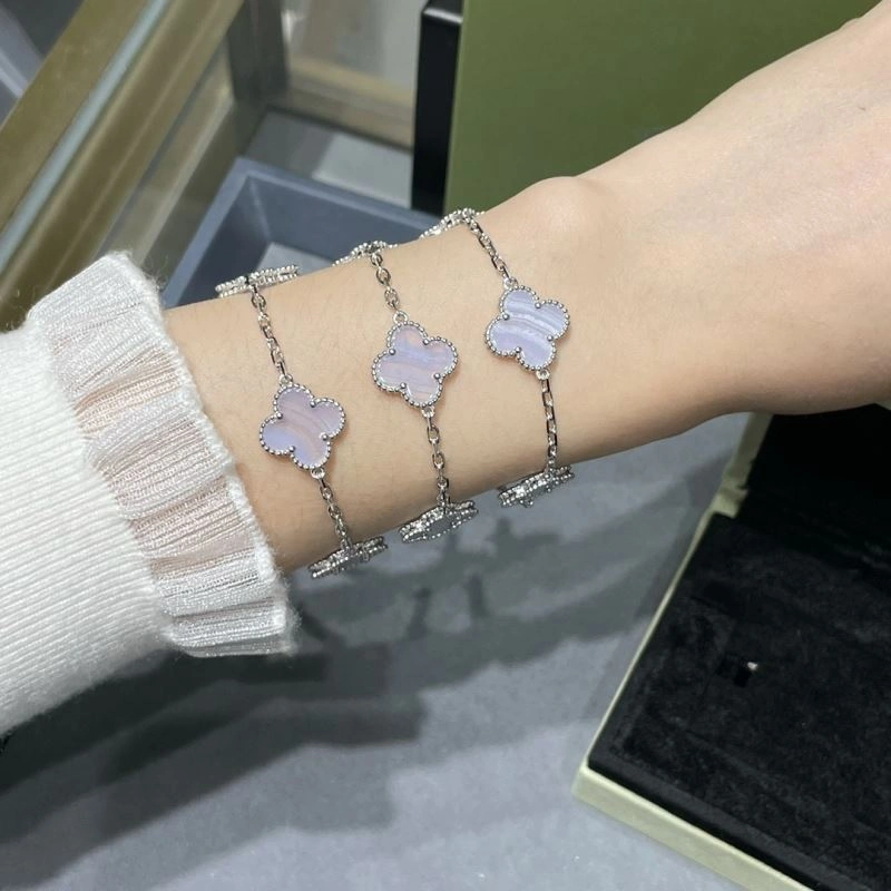 Vca Bracelets Comfortable 255027