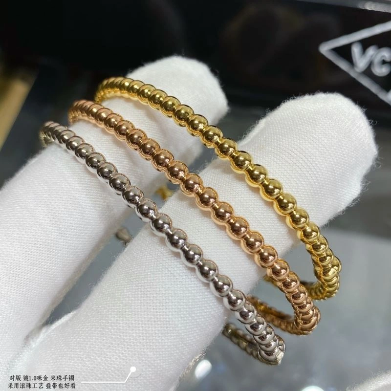 Flexible Vca Bracelets 255025