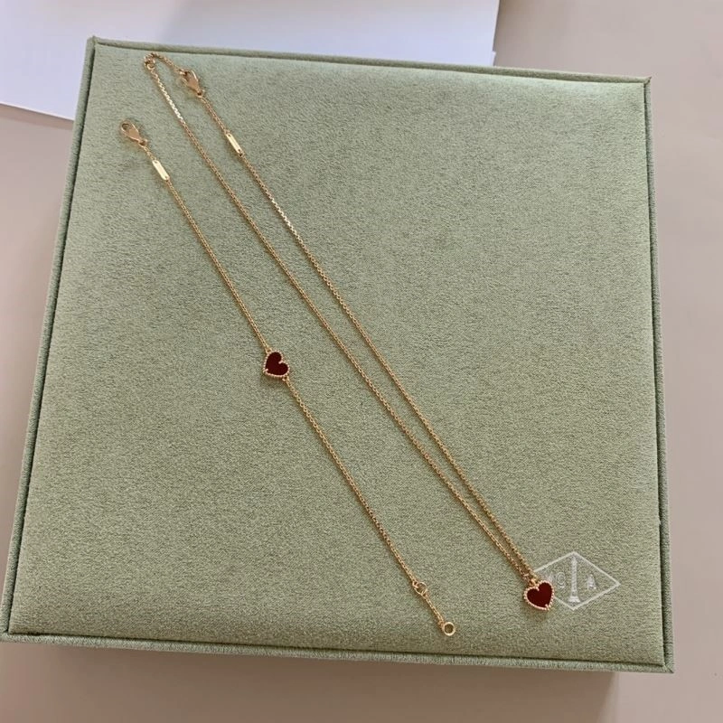 Compact Vca Bracelets 254876