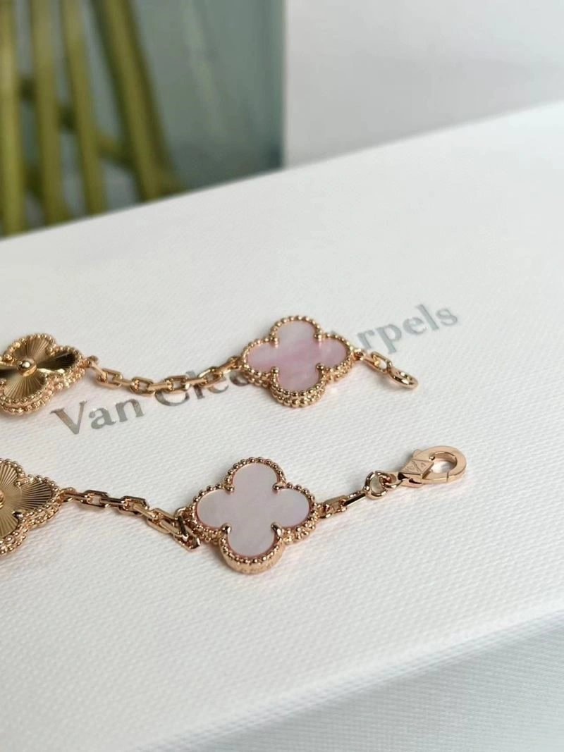 BestValue Vca Bracelets 254869