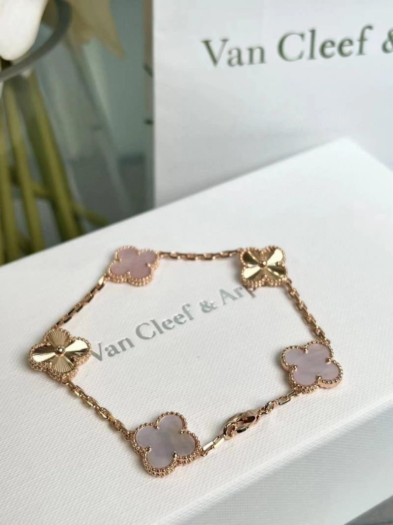 BestValue Vca Bracelets 254869