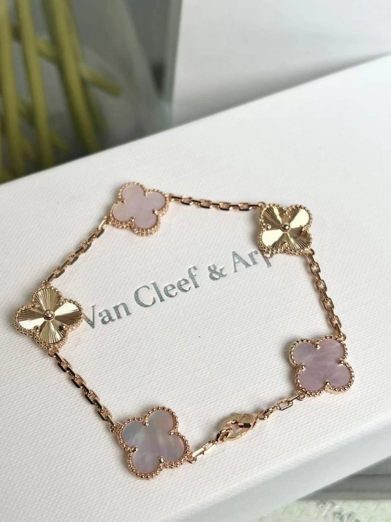 BestValue Vca Bracelets 254869