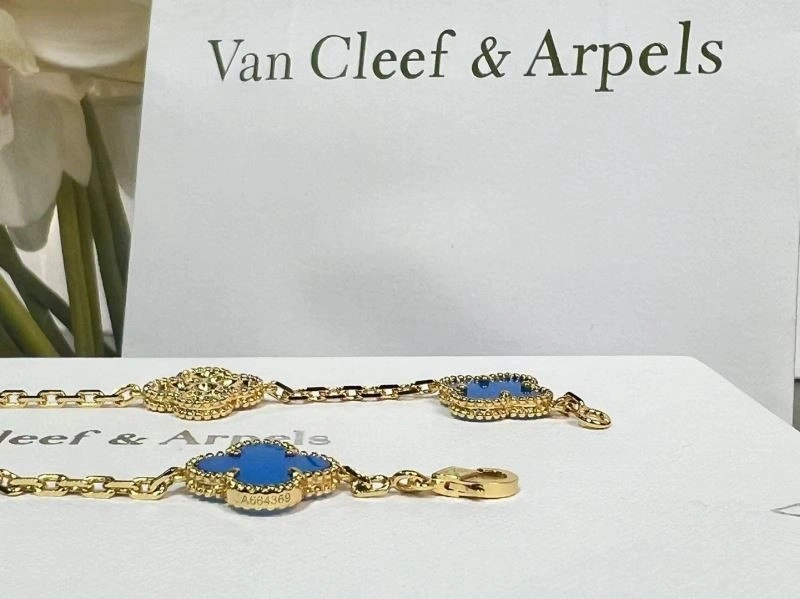 Vca Bracelets Supportive 254874