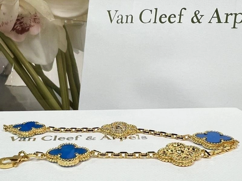 Vca Bracelets Supportive 254874