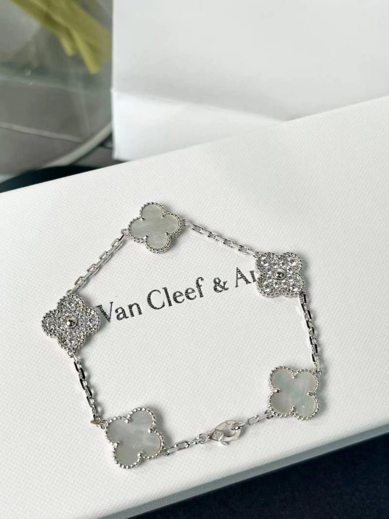 Youthful Vca Bracelets 254882