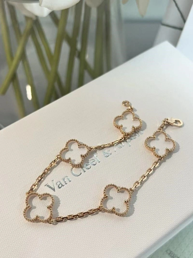 Vca Bracelets Casual 254868