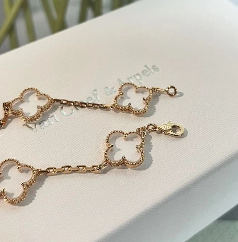 Vca Bracelets Casual 254868