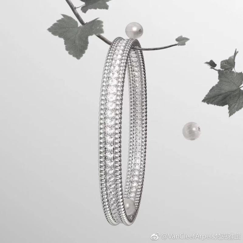 Vca Bracelets Functional 254856