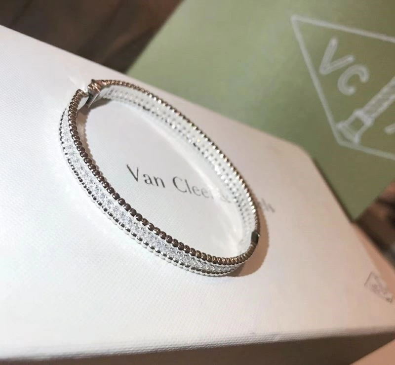 Vca Bracelets Functional 254856