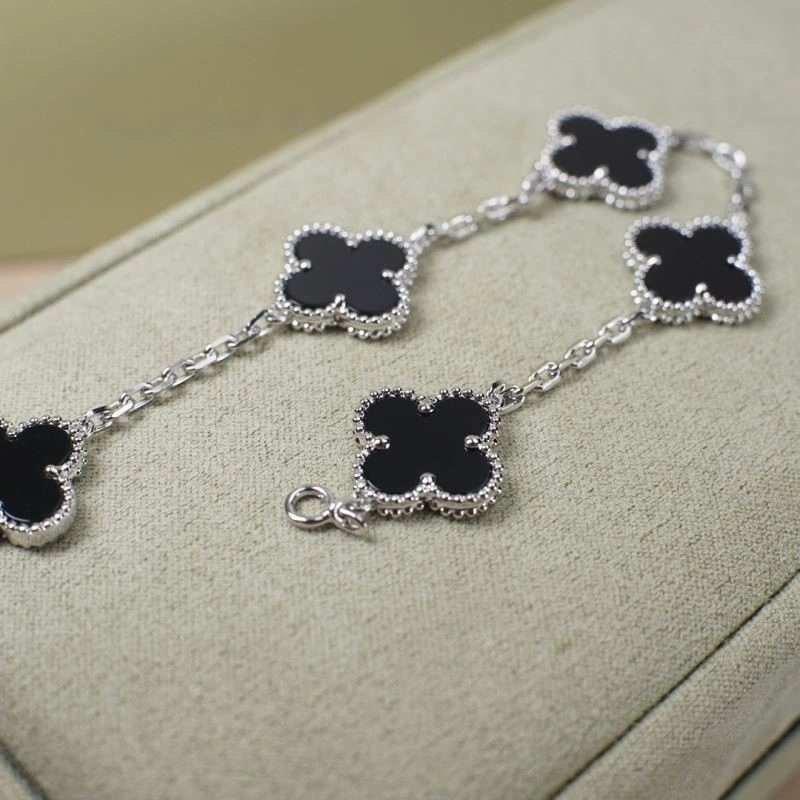 DailyWear Vca Bracelets 254850