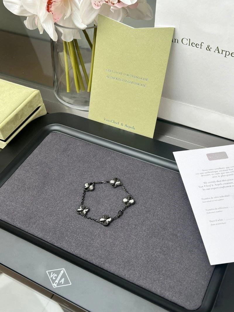 Vca Bracelets Elegant 254826