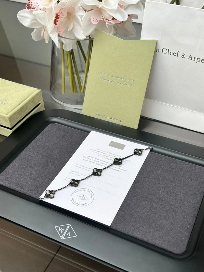 Vca Bracelets Elegant 254826