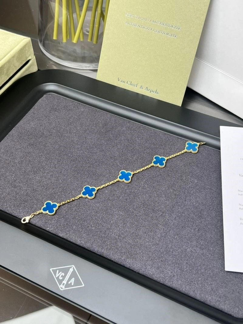 DailyWear Vca Bracelets 254841