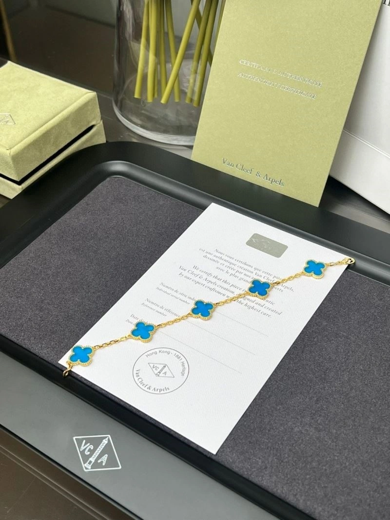 DailyWear Vca Bracelets 254841