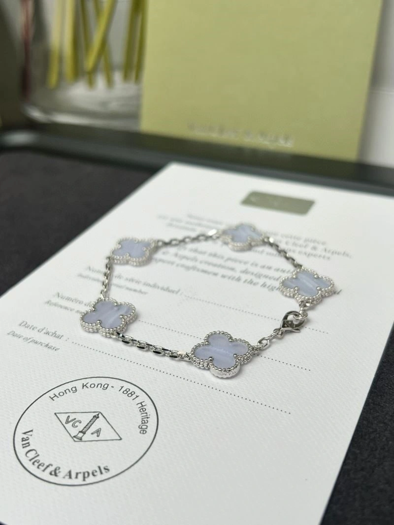 Vca Bracelets DailyWear 254830