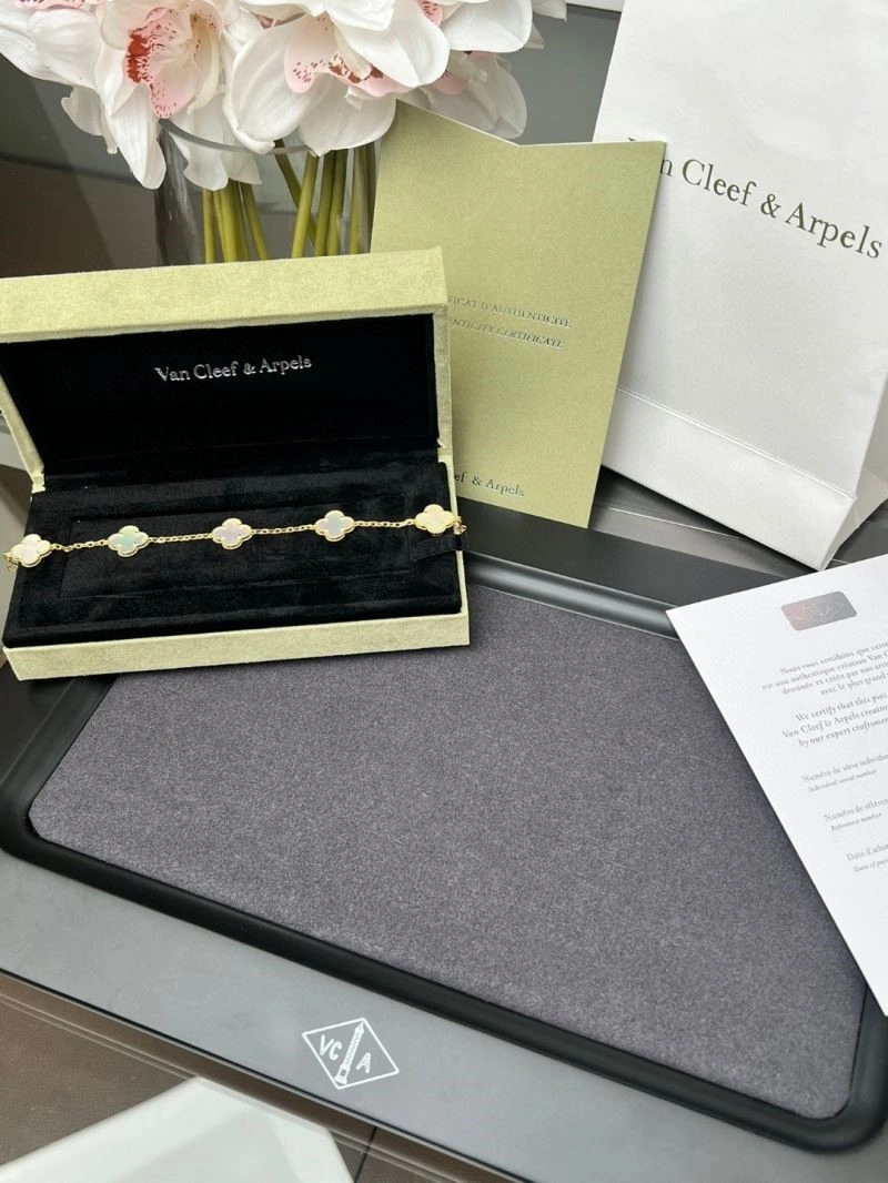 Vca Bracelets Trendy 254829