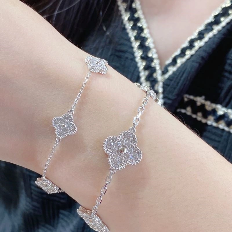 Vca Bracelets Sustainable 254847