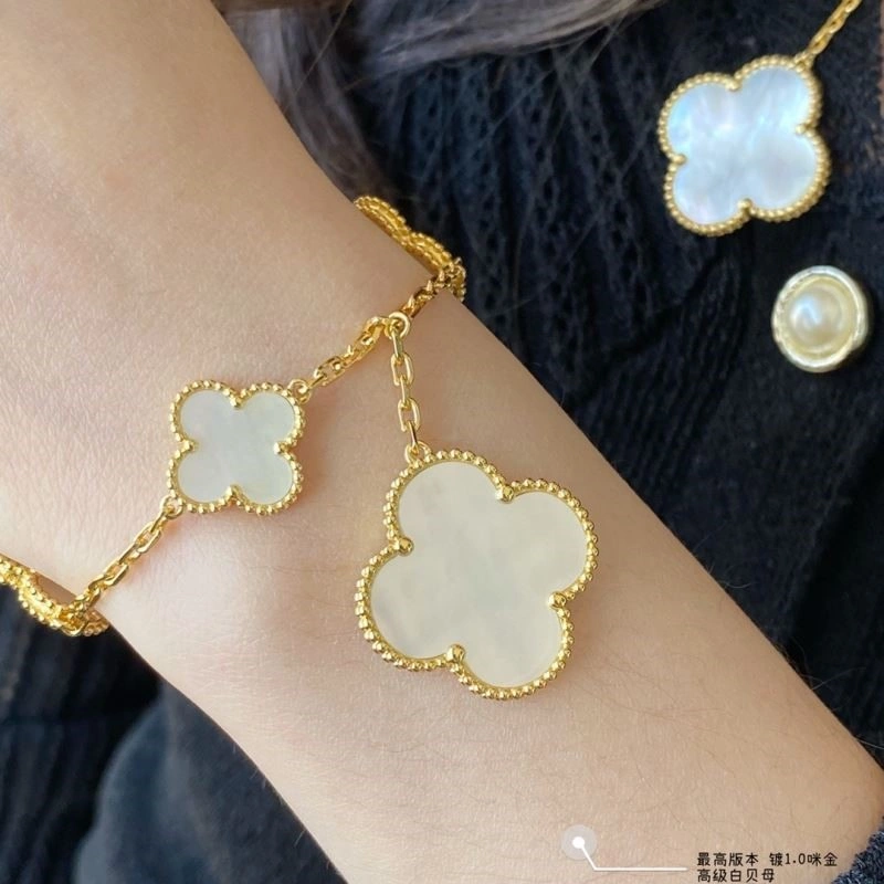 Fashionable Vca Bracelets 254843