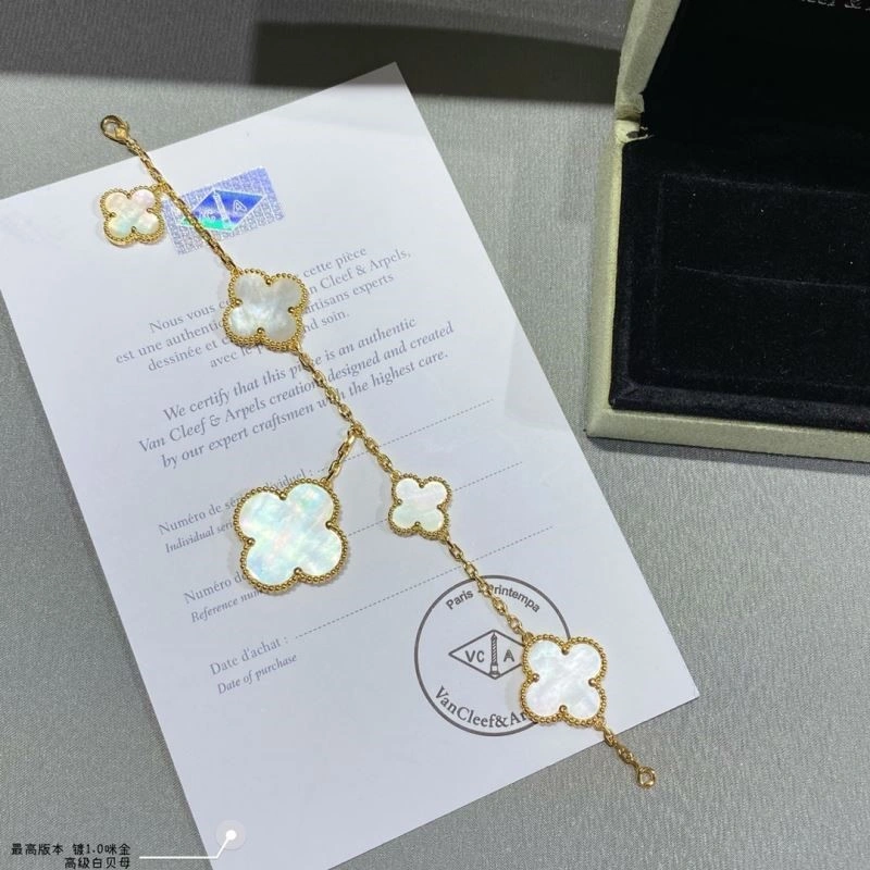 Fashionable Vca Bracelets 254843