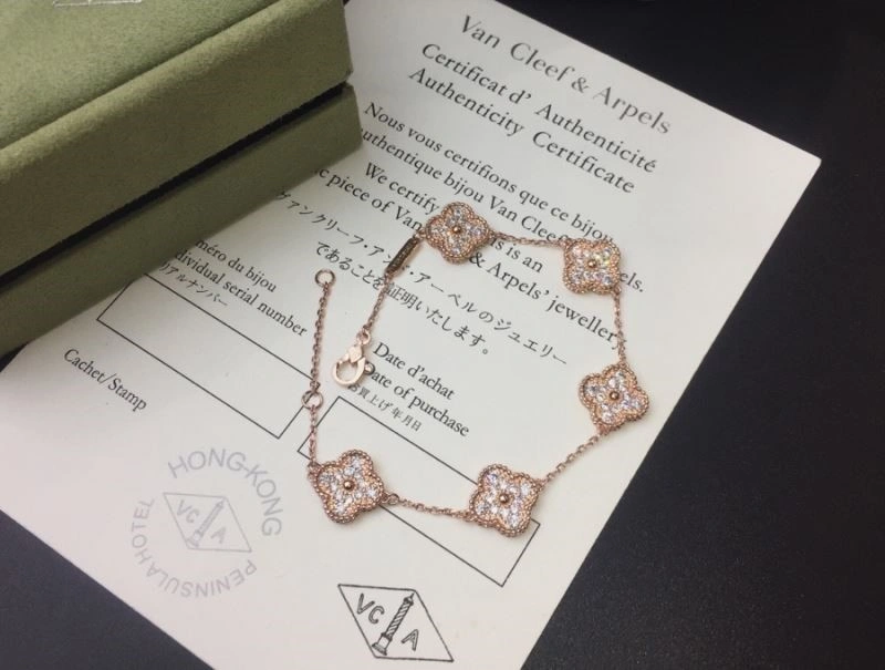 Vca Bracelets Timeless 254793