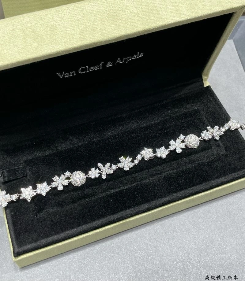Vca Bracelets Premium 254777