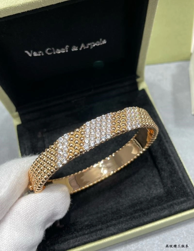 WeatherProof Vca Bracelets 254801